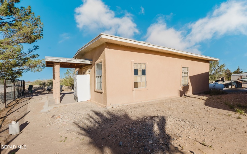 14850 BOCALUSA Avenue, El Paso, TX 79928, 3 Bedrooms Bedrooms, ,2 BathroomsBathrooms,Residential,For Sale,14850 BOCALUSA Avenue,923124