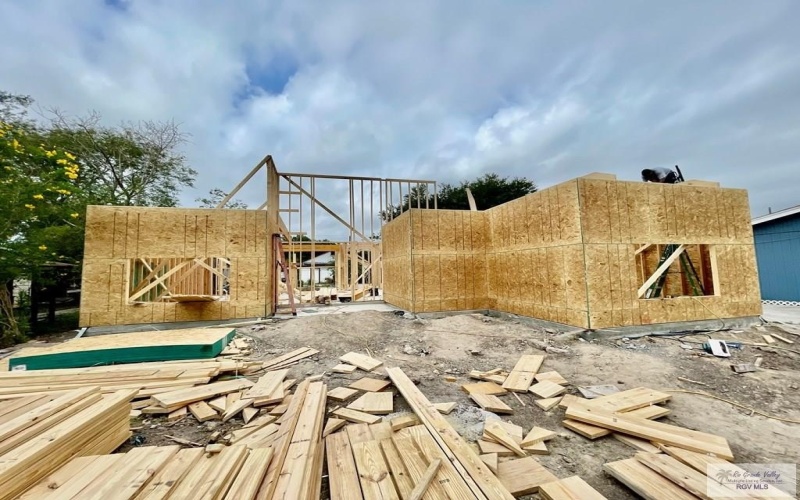 1634 ROOSEVELT ST., BROWNSVILLE, TX 78521, 3 Habitaciones Habitaciones , ,2 BañosBaños,Residential,En Venta,1634 ROOSEVELT ST.,29765512