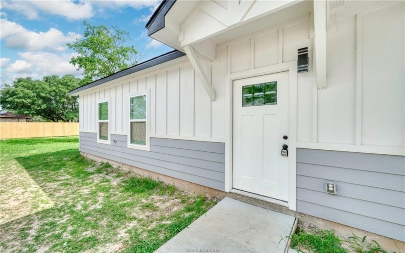 1601 West 17th Street, Bryan, TX 77803, 3 Bedrooms Bedrooms, ,2 BathroomsBathrooms,Residential Lease,For Rent,1601 West 17th Street,25005891