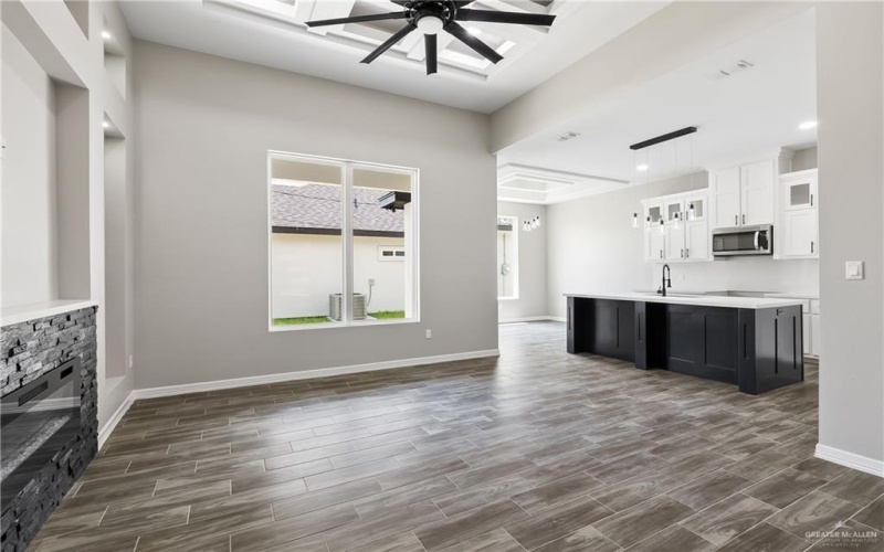 3303 Alcatraz Street, Edinburg, TX 78542, 3 Bedrooms Bedrooms, ,2 BathroomsBathrooms,Residential,For Sale,3303 Alcatraz Street,472293