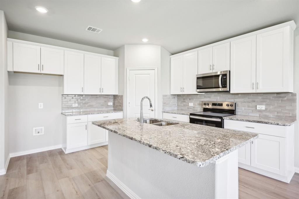3507 Eagle Mount Drive, Farmersville, TX 75442, 3 Bedrooms Bedrooms, ,2 BathroomsBathrooms,Residential,For Sale,3507 Eagle Mount Drive,20946095