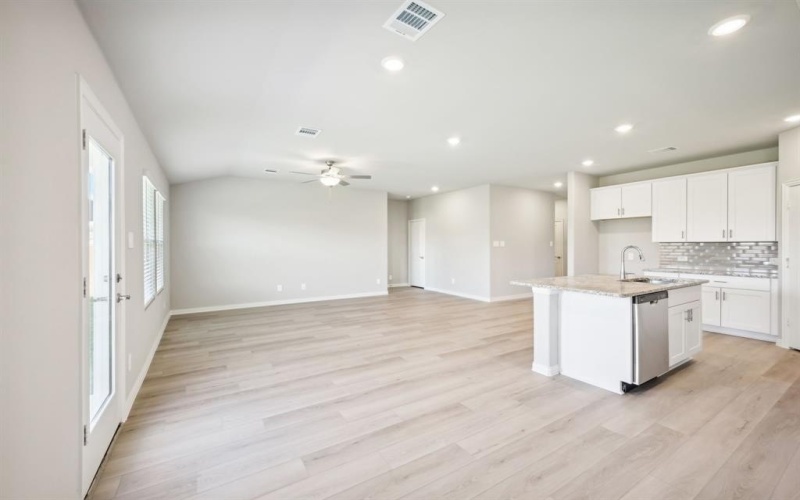 3507 Eagle Mount Drive, Farmersville, TX 75442, 3 Bedrooms Bedrooms, ,2 BathroomsBathrooms,Residential,For Sale,3507 Eagle Mount Drive,20946095