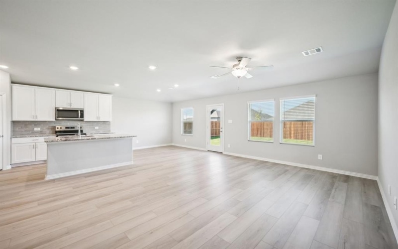 3507 Eagle Mount Drive, Farmersville, TX 75442, 3 Bedrooms Bedrooms, ,2 BathroomsBathrooms,Residential,For Sale,3507 Eagle Mount Drive,20946095