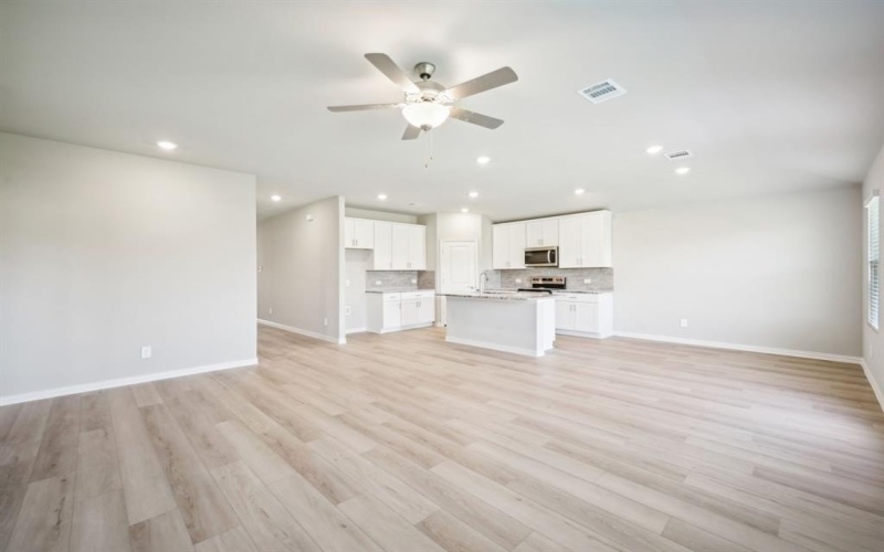 3507 Eagle Mount Drive, Farmersville, TX 75442, 3 Bedrooms Bedrooms, ,2 BathroomsBathrooms,Residential,For Sale,3507 Eagle Mount Drive,20946095