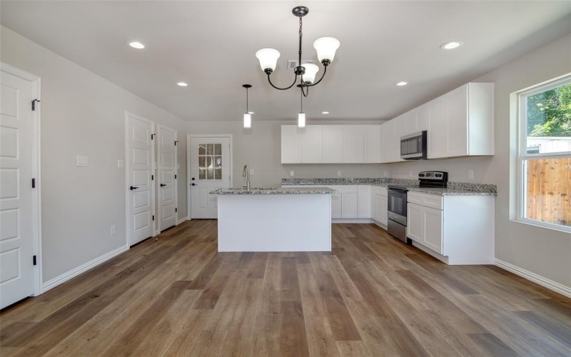 1024 E Daggett Avenue, Fort Worth, TX 76104, 3 Habitaciones Habitaciones , ,2 BañosBaños,Residential,En Venta,1024 E Daggett Avenue,20948499