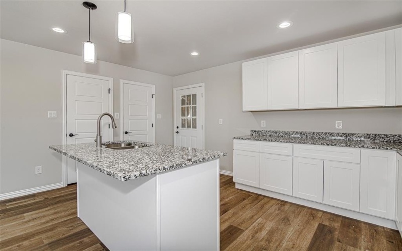 1024 E Daggett Avenue, Fort Worth, TX 76104, 3 Habitaciones Habitaciones , ,2 BañosBaños,Residential,En Venta,1024 E Daggett Avenue,20948499