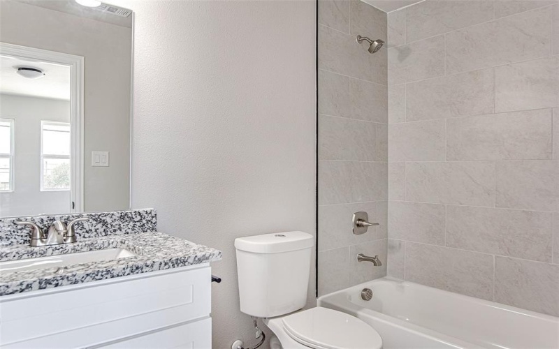 1024 E Daggett Avenue, Fort Worth, TX 76104, 3 Habitaciones Habitaciones , ,2 BañosBaños,Residential,En Venta,1024 E Daggett Avenue,20948499