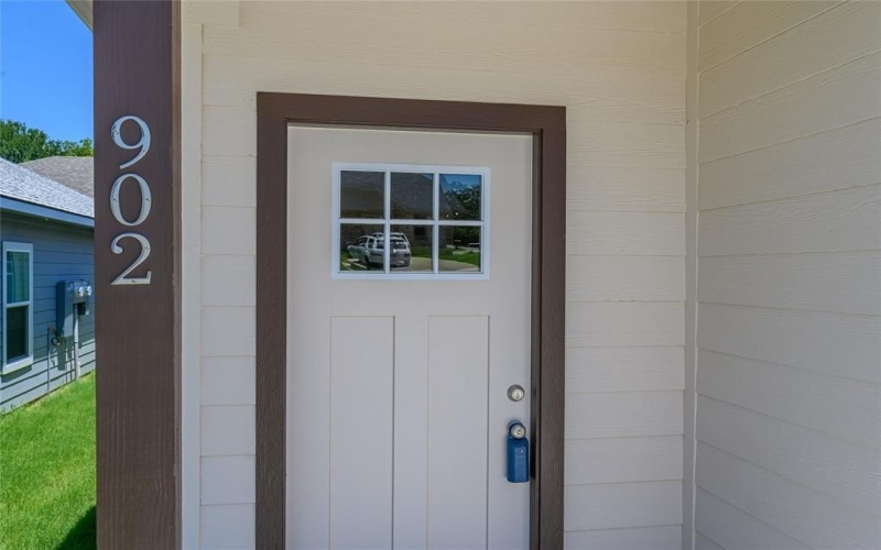902 N Barrett Avenue, Denison, TX 75020, 3 Bedrooms Bedrooms, ,2 BathroomsBathrooms,Residential Lease,For Rent,902 N Barrett Avenue,20948521