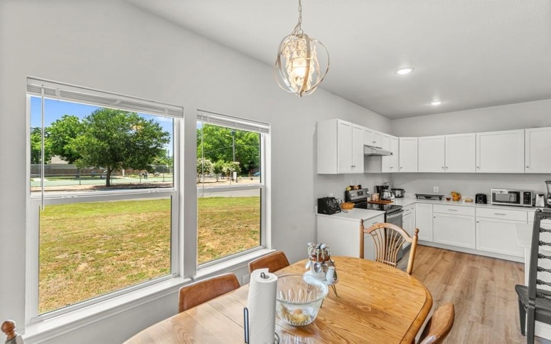 402 ROBBINS Street, Cleburne, TX 76031, 4 Bedrooms Bedrooms, ,2 BathroomsBathrooms,Residential,For Sale,402 ROBBINS Street,20947277