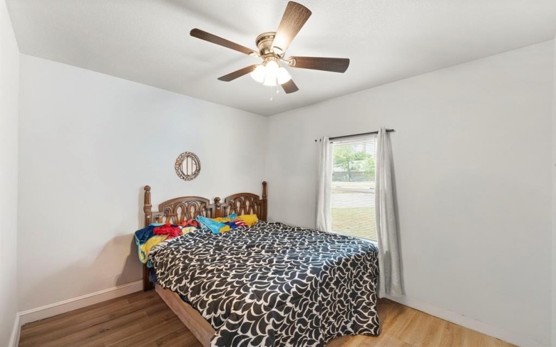 402 ROBBINS Street, Cleburne, TX 76031, 4 Bedrooms Bedrooms, ,2 BathroomsBathrooms,Residential,For Sale,402 ROBBINS Street,20947277