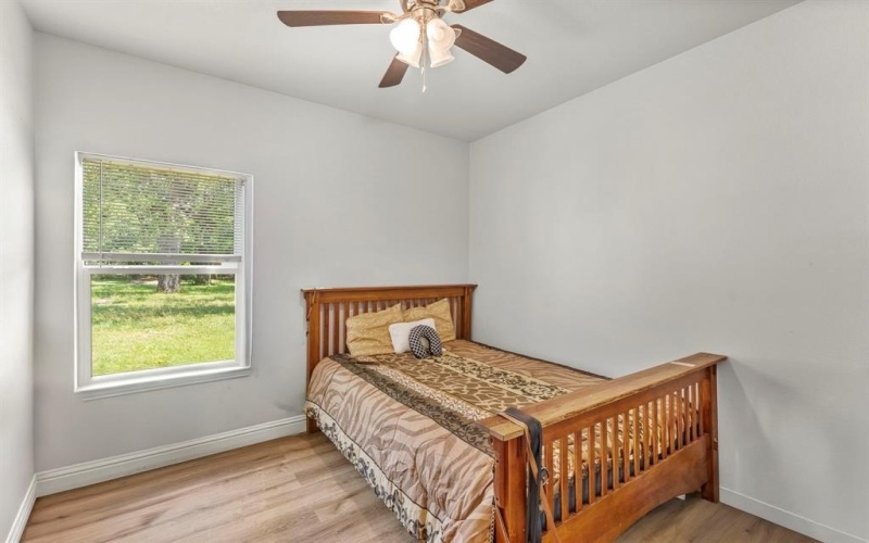 402 ROBBINS Street, Cleburne, TX 76031, 4 Bedrooms Bedrooms, ,2 BathroomsBathrooms,Residential,For Sale,402 ROBBINS Street,20947277