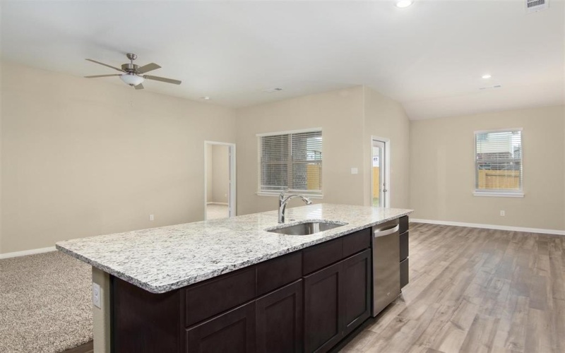 248 Enchanted Way, Princeton, TX 75407, 4 Habitaciones Habitaciones , ,2 BañosBaños,Residential Lease,En Alquiler,248 Enchanted Way,20947430