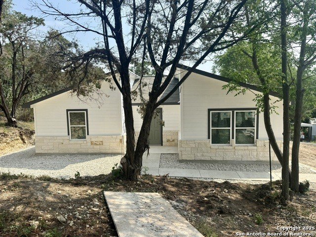 4508 Chamberlain, Canyon Lake, TX 78133, 3 Bedrooms Bedrooms, ,2 BathroomsBathrooms,Residential Lease,For Rent,4508 Chamberlain,1869537