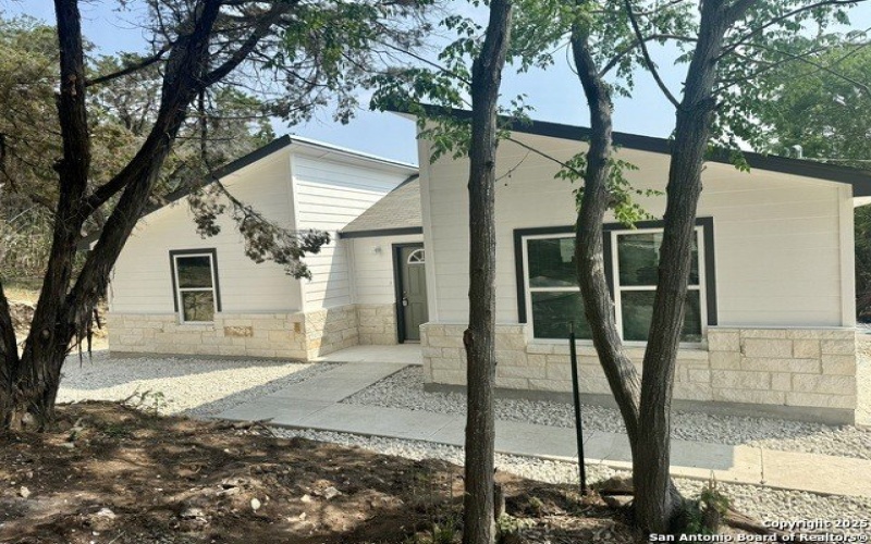 4508 Chamberlain, Canyon Lake, TX 78133, 3 Bedrooms Bedrooms, ,2 BathroomsBathrooms,Residential Lease,For Rent,4508 Chamberlain,1869537