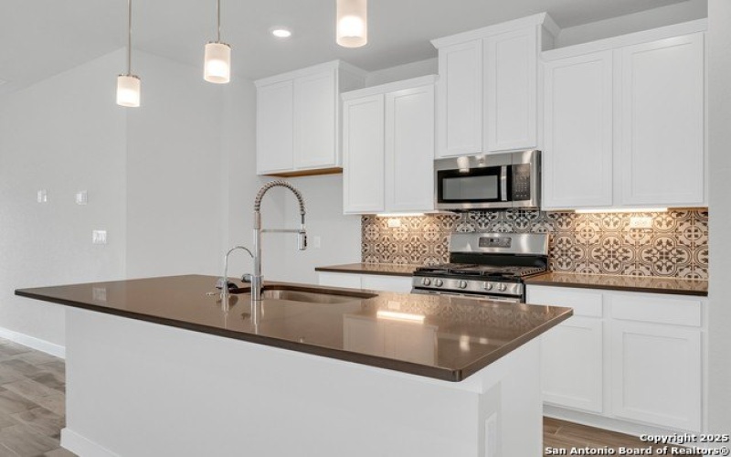 771 fort leonard, San Antonio, TX 78245, 4 Bedrooms Bedrooms, ,3 BathroomsBathrooms,Residential,For Sale,771 fort leonard,1870600