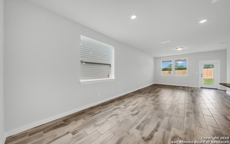 771 fort leonard, San Antonio, TX 78245, 4 Bedrooms Bedrooms, ,3 BathroomsBathrooms,Residential,For Sale,771 fort leonard,1870600