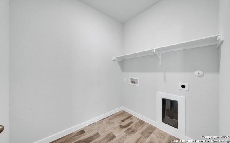 771 fort leonard, San Antonio, TX 78245, 4 Bedrooms Bedrooms, ,3 BathroomsBathrooms,Residential,For Sale,771 fort leonard,1870600