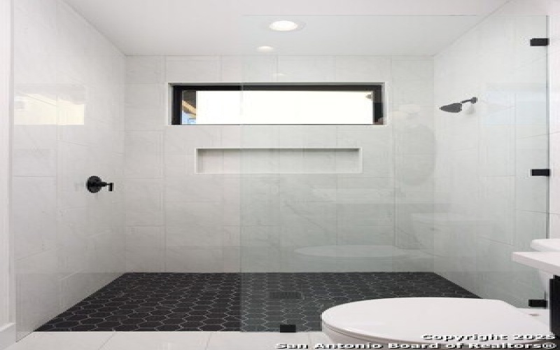 21302 Meditation Ln, San Antonio, TX 78257, 5 Bedrooms Bedrooms, ,6 BathroomsBathrooms,Residential,For Sale,21302 Meditation Ln,1870736