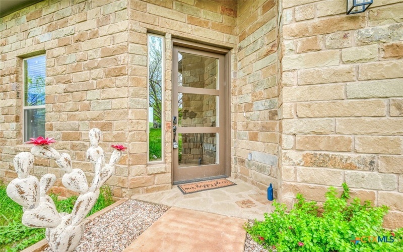 302 Parallel Circle, Horseshoe Bay, TX 78657, 2 Bedrooms Bedrooms, ,2 BathroomsBathrooms,Residential,For Sale,302 Parallel Circle,579770