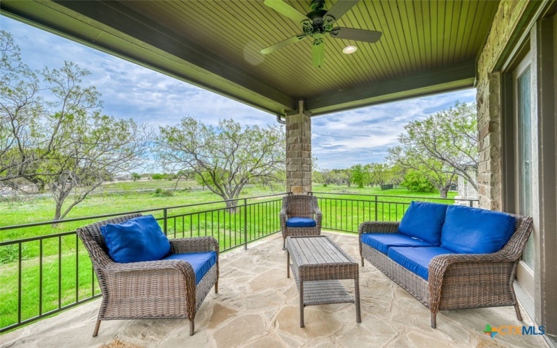 302 Parallel Circle, Horseshoe Bay, TX 78657, 2 Bedrooms Bedrooms, ,2 BathroomsBathrooms,Residential,For Sale,302 Parallel Circle,579770