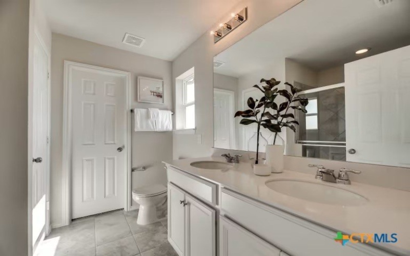 1537 Sky Vista Drive, Belton, TX 76513, 4 Bedrooms Bedrooms, ,3 BathroomsBathrooms,Residential,For Sale,1537 Sky Vista Drive,581364