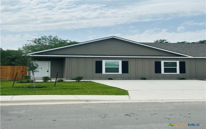 516 Hudson St, Seguin, TX 78155, 3 Bedrooms Bedrooms, ,2 BathroomsBathrooms,Residential Lease,For Rent,516 Hudson St,581483