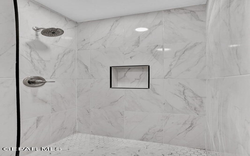 1107 MYRTLE Avenue unit: A #A, El Paso, TX 79901, 1 Bedroom Bedrooms, ,1 BathroomBathrooms,Residential Multi Family,For Sale,1107 MYRTLE Avenue unit: A,923408