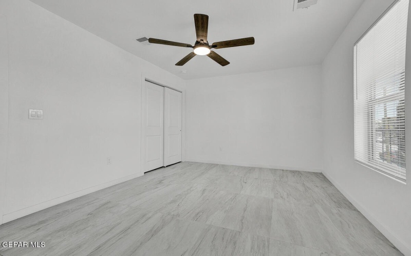 1107 MYRTLE Avenue unit: A #A, El Paso, TX 79901, 1 Bedroom Bedrooms, ,1 BathroomBathrooms,Residential Multi Family,For Sale,1107 MYRTLE Avenue unit: A,923408