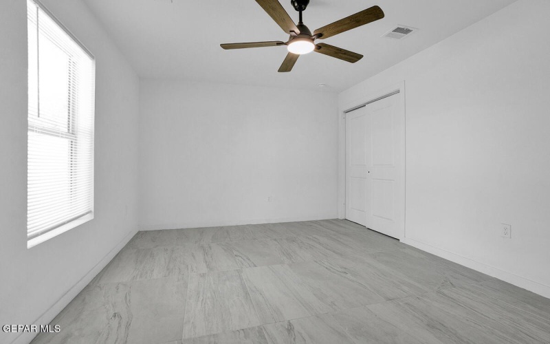 1107 MYRTLE Avenue unit: A #A, El Paso, TX 79901, 1 Bedroom Bedrooms, ,1 BathroomBathrooms,Residential Multi Family,For Sale,1107 MYRTLE Avenue unit: A,923408