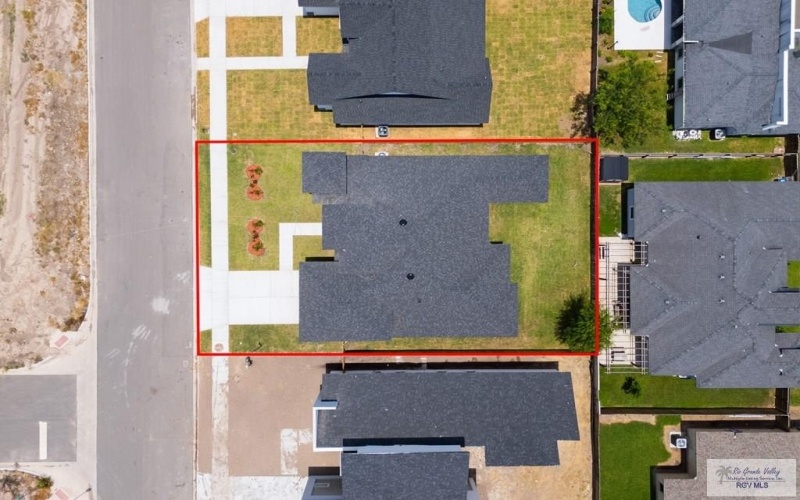6164 MACKENNA DR, BROWNSVILLE, TX 78526, 4 Bedrooms Bedrooms, ,5 BathroomsBathrooms,Residential,For Sale,6164 MACKENNA DR,29765538