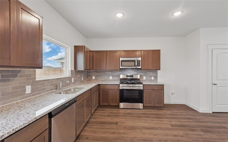 1118 Baker Bridge Drive, Forney, TX 75126, 3 Bedrooms Bedrooms, ,2 BathroomsBathrooms,Residential,For Sale,1118 Baker Bridge Drive,20781254