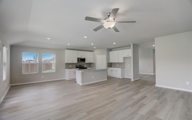514 Stagg Street, McKinney, TX 75069, 4 Bedrooms Bedrooms, ,3 BathroomsBathrooms,Residential,For Sale,514 Stagg Street,20946081
