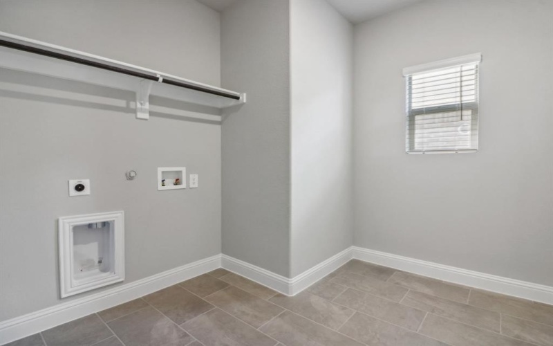 510 Stagg Street, McKinney, TX 75069, 5 Bedrooms Bedrooms, ,3 BathroomsBathrooms,Residential,For Sale,510 Stagg Street,20946086