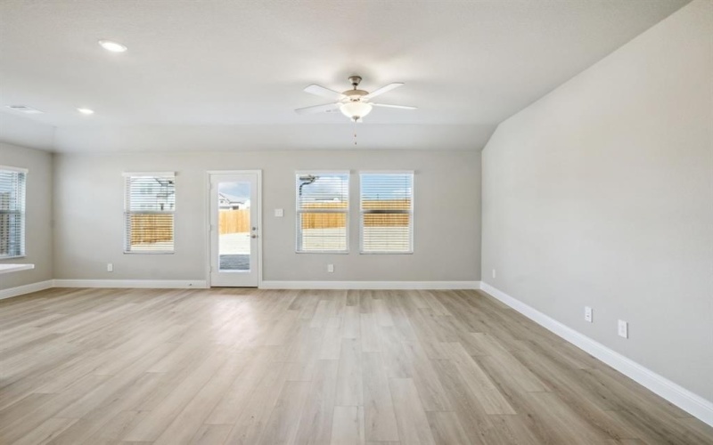508 Stagg Street, McKinney, TX 75069, 4 Bedrooms Bedrooms, ,3 BathroomsBathrooms,Residential,For Sale,508 Stagg Street,20946087
