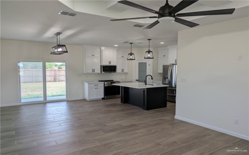 3564 Satelite Street, Edinburg, TX 78542, 3 Bedrooms Bedrooms, ,2 BathroomsBathrooms,Residential,For Sale,3564 Satelite Street,472242