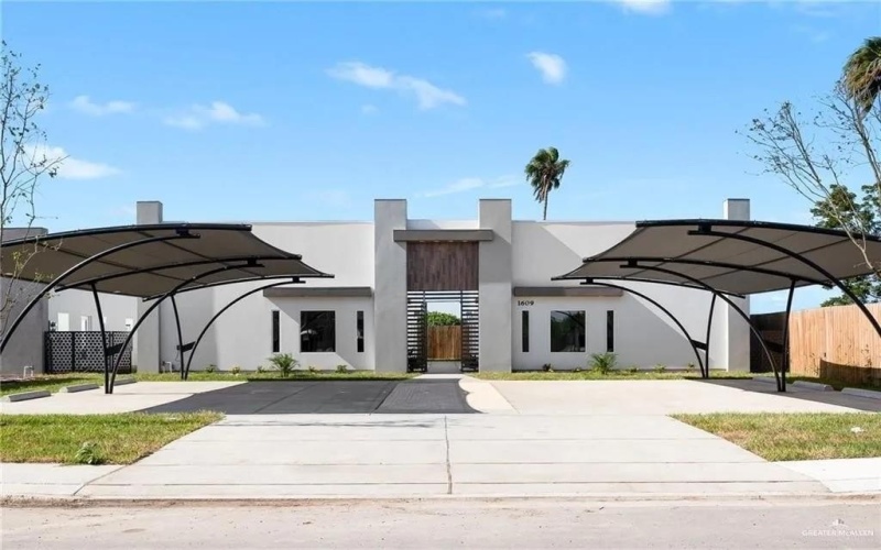 1616 Karen Drive #A1, Alton, TX 78573, 2 Habitaciones Habitaciones , ,2 BañosBaños,Residential,En Venta,1616 Karen Drive,472385