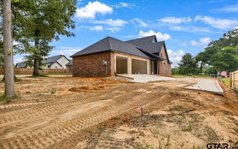 300 White-N-Gail Ln., Bullard, TX 75757, 4 Habitaciones Habitaciones , ,5 BañosBaños,Residential,En Venta,300 White-N-Gail Ln.,25008176