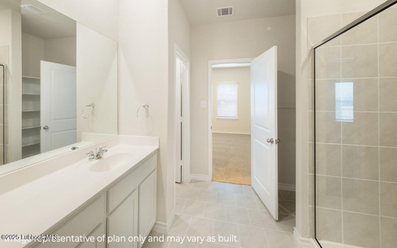 622 14th Street, Wolfforth, TX 79382, 4 Bedrooms Bedrooms, ,2 BathroomsBathrooms,Residential,For Sale,622 14th Street,202555437