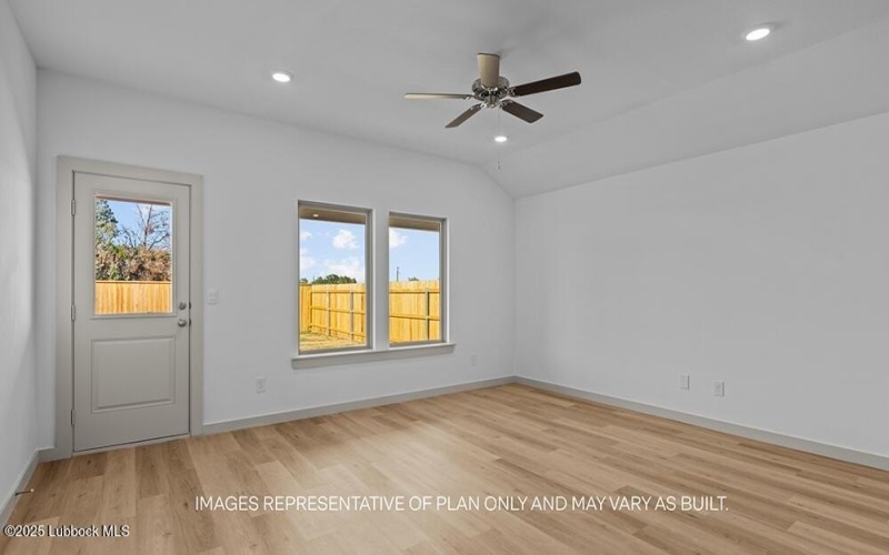 426 14th Street, Wolfforth, TX 79382, 4 Bedrooms Bedrooms, ,2 BathroomsBathrooms,Residential,For Sale,426 14th Street,202555451