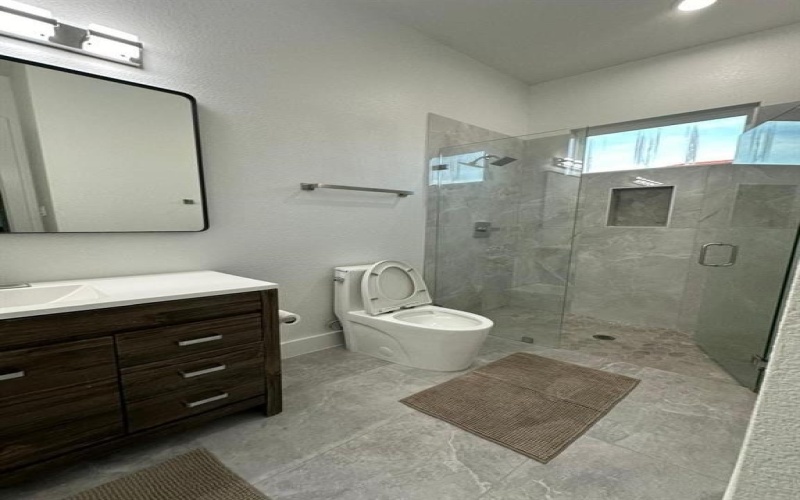 4715 Glavica Drive, Irving, TX 75062, 6 Habitaciones Habitaciones , ,7 BañosBaños,Residential,En Venta,4715 Glavica Drive,20935305