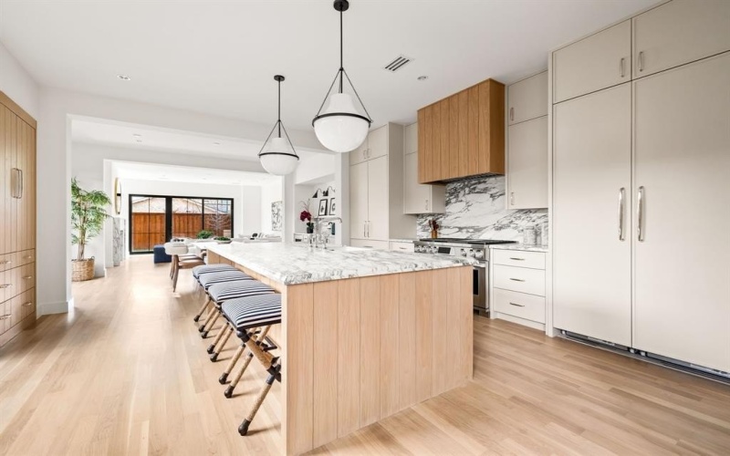 3936 Hawthorne Avenue, Dallas, TX 75219, 3 Habitaciones Habitaciones , ,3 BañosBaños,Residential Lease,En Alquiler,3936 Hawthorne Avenue,20949822