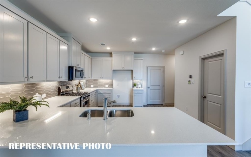 2825 Maidenhair Lane, McKinney, TX 75071, 2 Bedrooms Bedrooms, ,2 BathroomsBathrooms,Residential,For Sale,2825 Maidenhair Lane,20948786