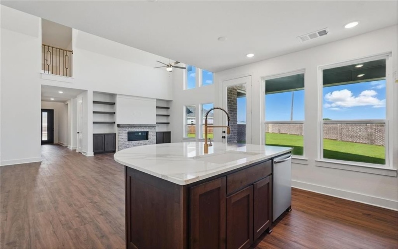 2403 Carpano Lane, McLendon Chisholm, TX 75032, 4 Bedrooms Bedrooms, ,5 BathroomsBathrooms,Residential,For Sale,2403 Carpano Lane,20948883