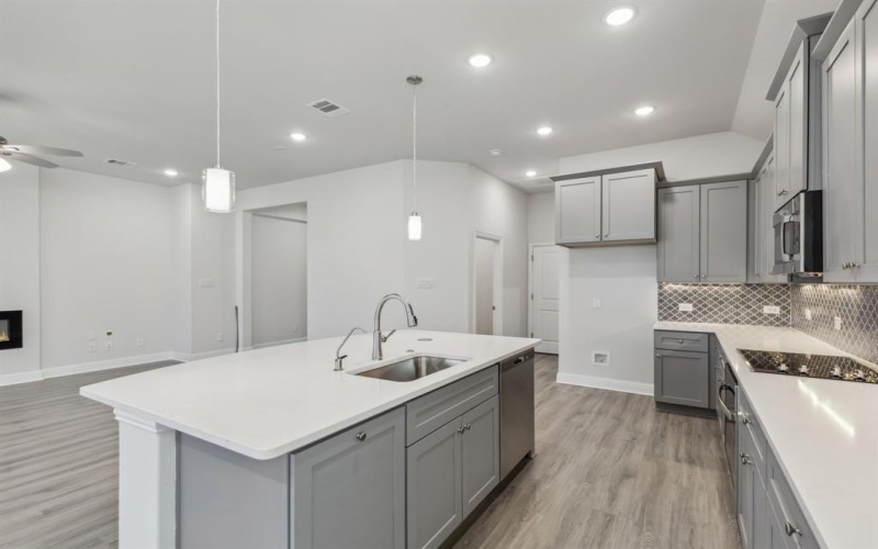 10324 Lenten Rose Street, Fort Worth, TX 76036, 3 Bedrooms Bedrooms, ,2 BathroomsBathrooms,Residential,For Sale,10324 Lenten Rose Street,20948885