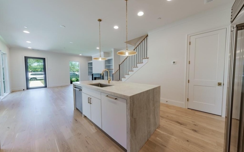 4131 Grassmere Lane, University Park, TX 75205, 4 Bedrooms Bedrooms, ,6 BathroomsBathrooms,Residential Lease,For Rent,4131 Grassmere Lane,20949144