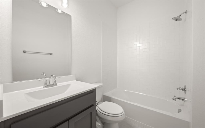 1016 Allegheny Court, Burleson, TX 76028, 5 Habitaciones Habitaciones , ,5 BañosBaños,Residential,En Venta,1016 Allegheny Court,20949245