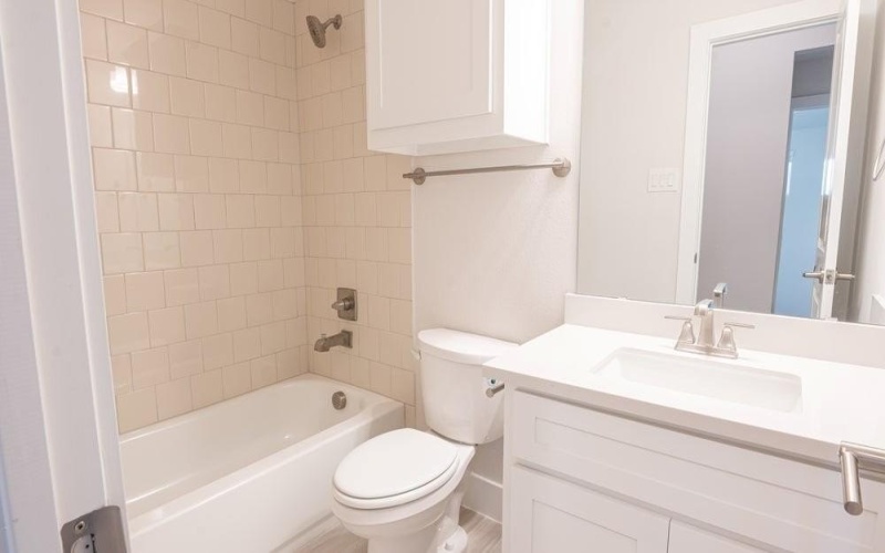 1824 Wittington, Farmers Branch, TX 75234, 4 Bedrooms Bedrooms, ,3 BathroomsBathrooms,Residential,For Sale,1824 Wittington,20949276