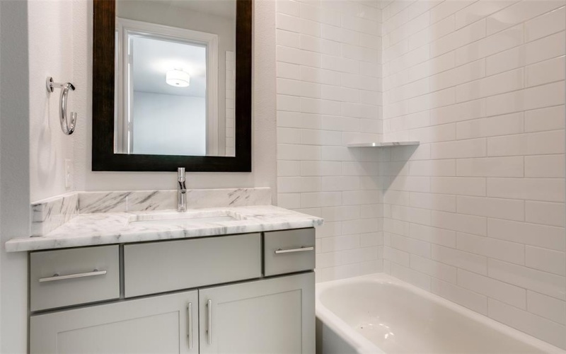 4651 New Water Lane, Dallas, TX 75219, 2 Habitaciones Habitaciones , ,2 BañosBaños,Residential,En Venta,4651 New Water Lane,20949322