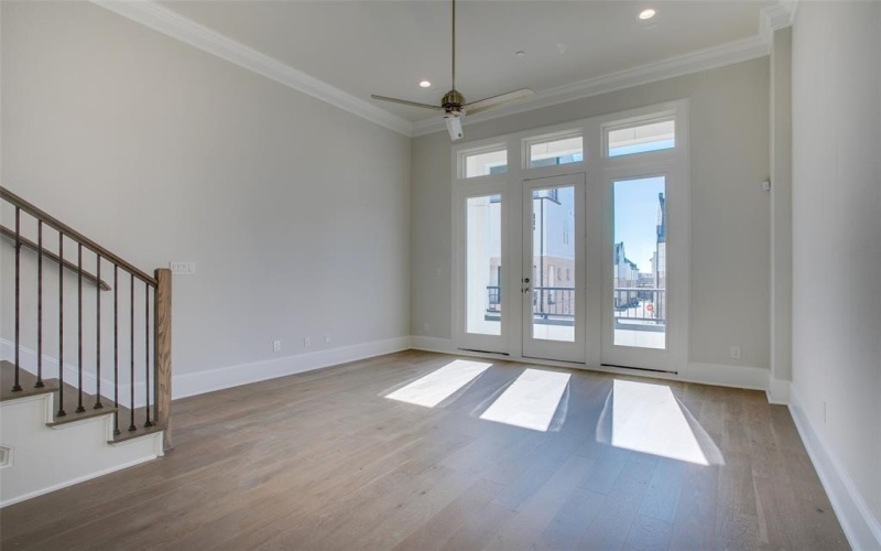4651 New Water Lane, Dallas, TX 75219, 2 Habitaciones Habitaciones , ,2 BañosBaños,Residential,En Venta,4651 New Water Lane,20949322
