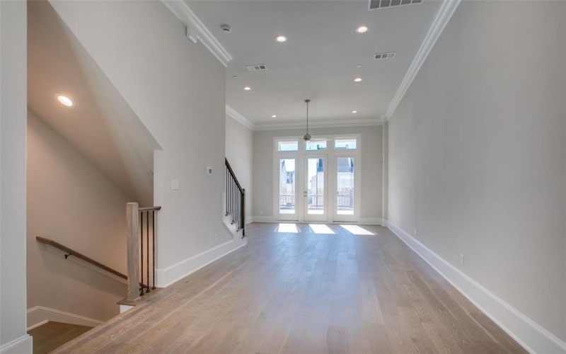 4651 New Water Lane, Dallas, TX 75219, 2 Habitaciones Habitaciones , ,2 BañosBaños,Residential,En Venta,4651 New Water Lane,20949322